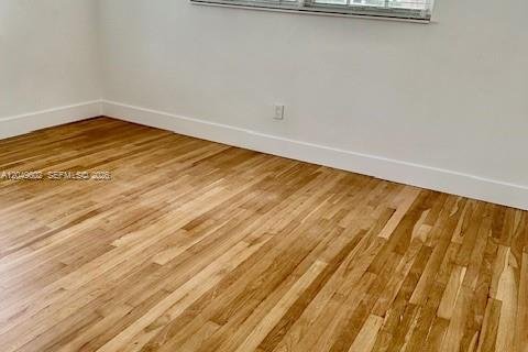 Touwnhouse à louer à Coral Gables, Floride: 3 chambres, 114.08 m2 № 2171751 - photo 13