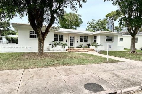 Touwnhouse à louer à Coral Gables, Floride: 3 chambres, 114.08 m2 № 2171751 - photo 21