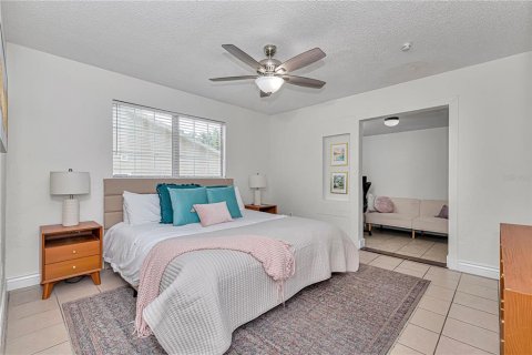 House in Ocala, Florida 4 bedrooms, 141.58 sq.m. № 2228044 - photo 22