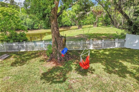 House in Ocala, Florida 4 bedrooms, 141.58 sq.m. № 2228044 - photo 7