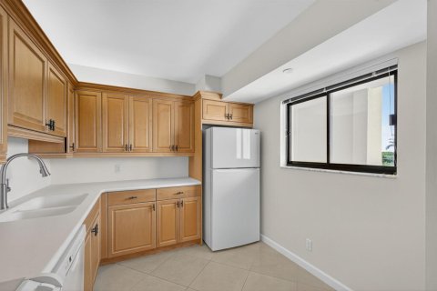 Condo in Jupiter, Florida, 2 bedrooms № 2169754 - photo 12