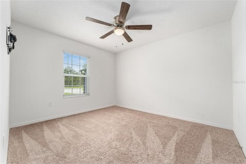 House in Ocala, Florida 3 bedrooms, 158.12 sq.m. № 1915872 - photo 24
