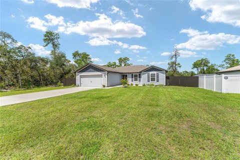 House in Ocala, Florida 3 bedrooms, 158.12 sq.m. № 1915872 - photo 3