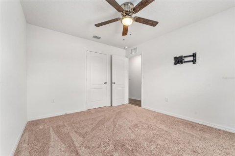 House in Ocala, Florida 3 bedrooms, 158.12 sq.m. № 1915872 - photo 25