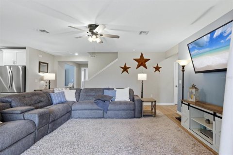 House in Parrish, Florida 5 bedrooms, 353.4 sq.m. № 2198111 - photo 10