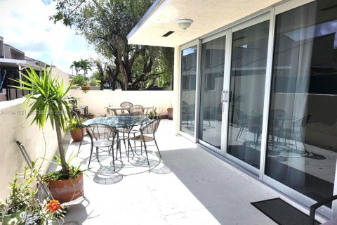 Купить таунхаус в Майами, Флорида 1 комната, 130.06м2, № 1998524 - фото 20