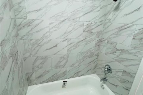 Copropriété à louer à Orlando, Floride: 2 chambres, 133.5 m2 № 2406873 - photo 28