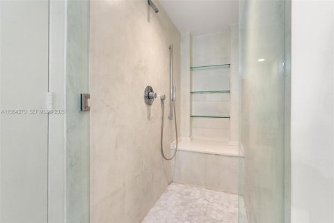 Снять в аренду кондоминиум в Майами, Флорида 1 спальня, 55.46м2, № 2047387 - фото 16