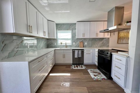 Купить виллу или дом в Клируотер, Флорида 3 комнаты, 111.67м2, № 2337305 - фото 10