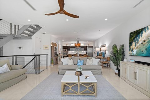 Townhouse in Pompano Beach, Florida 3 bedrooms, 263.38 sq.m. № 2083583 - photo 6