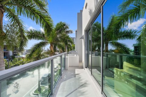 Townhouse in Pompano Beach, Florida 3 bedrooms, 263.38 sq.m. № 2083583 - photo 27