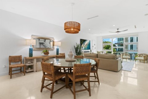 Townhouse in Pompano Beach, Florida 3 bedrooms, 263.38 sq.m. № 2083583 - photo 8