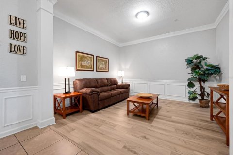 Condo in Orlando, Florida, 2 bedrooms  № 2219797 - photo 6