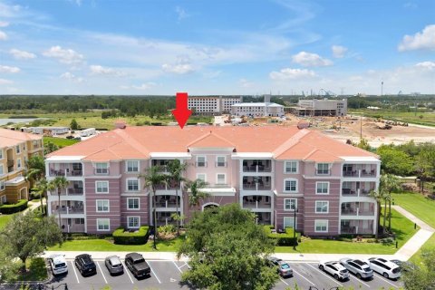 Condo in Orlando, Florida, 2 bedrooms  № 2219797 - photo 2
