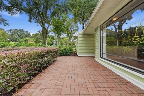 House in Lakeland, Florida 4 bedrooms, 273.23 sq.m. № 2410128 - photo 5