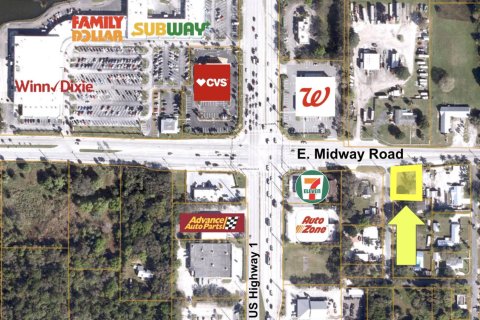 Commercial property in St. Lucie, Florida № 2195046