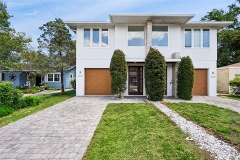 Townhouse in Orlando, Florida 3 bedrooms, 214.98 sq.m. № 2093174 - photo 2