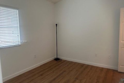 Copropriété à louer à Homestead, Floride: 2 chambres, 75.72 m2 № 1964465 - photo 7