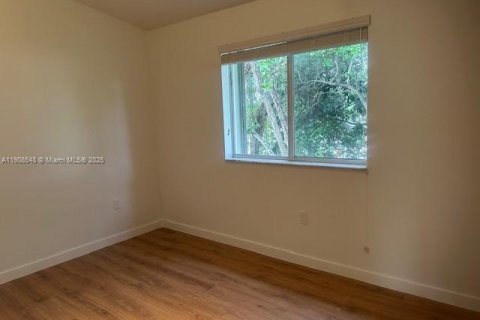 Copropriété à louer à Homestead, Floride: 2 chambres, 75.72 m2 № 1964465 - photo 9
