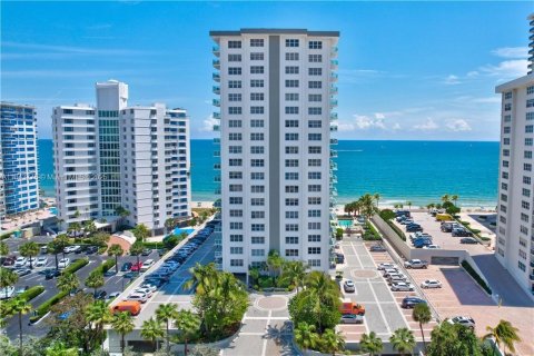 Condo in Fort Lauderdale, Florida, 2 bedrooms  № 1838663 - photo 5