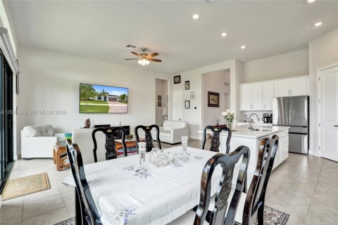 House in Parkland, Florida 3 bedrooms, 163.69 sq.m. № 2247011 - photo 23
