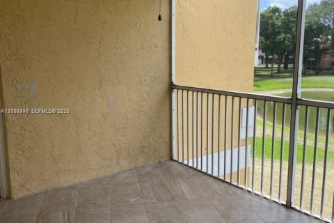 Copropriété à louer à Oakland Park, Floride: 2 chambres, 116.69 m2 № 2170334 - photo 12