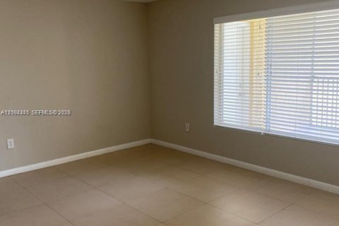 Copropriété à louer à Oakland Park, Floride: 2 chambres, 116.69 m2 № 2170334 - photo 8