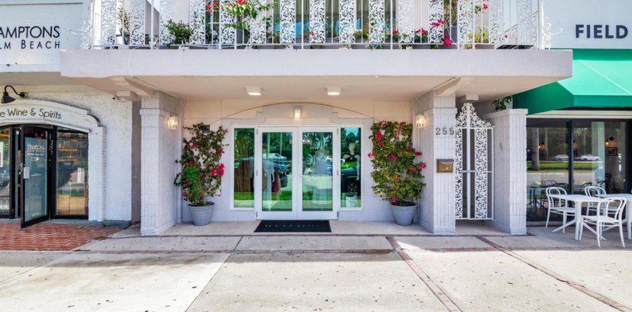 Immobilier commercial à Palm Beach, Floride № 2181343