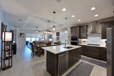 Villa ou maison à vendre à Bradenton, Floride: 2 chambres, 150.97 m2 № 1556458 - photo 3