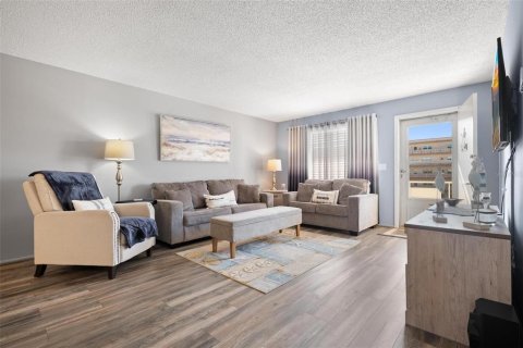 Condominio en venta en Saint Petersburg, Florida, 2 dormitorios, 105.44 m2 № 1534175 - foto 5