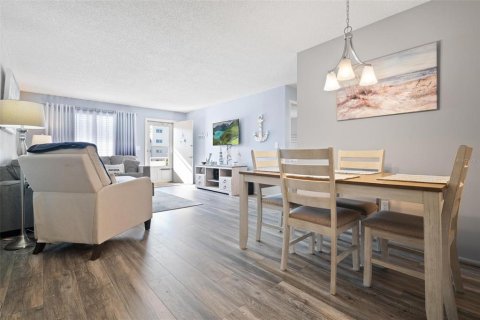 Condominio en venta en Saint Petersburg, Florida, 2 dormitorios, 105.44 m2 № 1534175 - foto 7