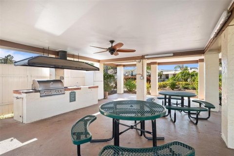 Condominio en venta en Saint Petersburg, Florida, 2 dormitorios, 105.44 m2 № 1534175 - foto 28