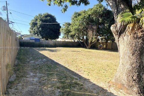 Casa en venta en Lake Park, Florida, 3 dormitorios, 121.14 m2 № 2009762 - foto 20