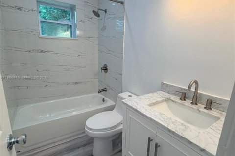 Casa en venta en Lake Park, Florida, 3 dormitorios, 121.14 m2 № 2009762 - foto 16