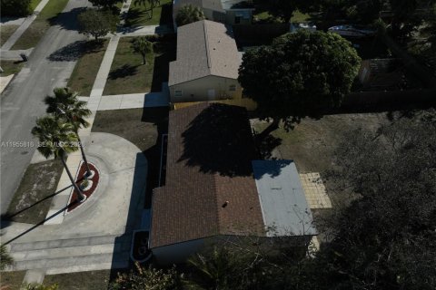 Villa ou maison à vendre à Lake Park, Floride: 3 chambres, 121.14 m2 № 2009762 - photo 30