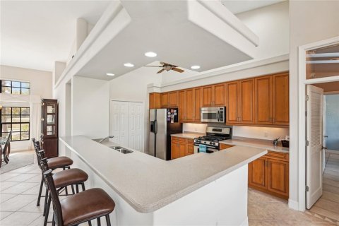 Villa ou maison à vendre à North Port, Floride: 3 chambres, 212.84 m2 № 1518326 - photo 9