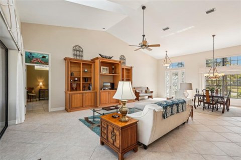 Villa ou maison à vendre à North Port, Floride: 3 chambres, 212.84 m2 № 1518326 - photo 7