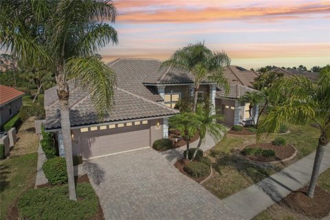 Villa ou maison à vendre à North Port, Floride: 3 chambres, 212.84 m2 № 1518326 - photo 1