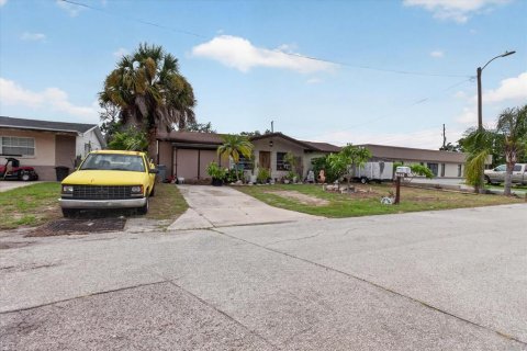 Villa ou maison à vendre à New Port Richey, Floride: 3 chambres, 119.38 m2 № 2237854 - photo 7