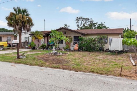 Villa ou maison à vendre à New Port Richey, Floride: 3 chambres, 119.38 m2 № 2237854 - photo 6