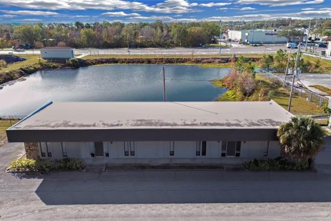 Propiedad comercial en venta en Largo, Florida, 245.26 m2 № 1557306 - foto 4
