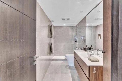 Купить кондоминиум в Майами, Флорида 1 спальня, 98.85м2, № 2089823 - фото 14