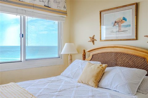 Condo in Panama City Beach, Florida, 2 bedrooms № 2210188 - photo 25