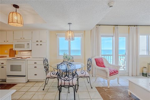 Condo in Panama City Beach, Florida, 2 bedrooms № 2210188 - photo 5