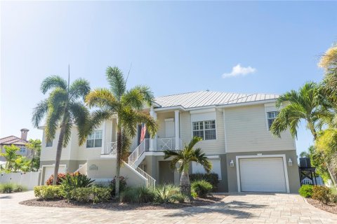Casa en venta en Placida, Florida, 4 dormitorios, 386.01 m2 № 2310405 - foto 3