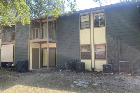 Condo in Tampa, Florida, 2 bedrooms № 2396315 - photo 3