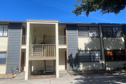 Condo in Tampa, Florida, 2 bedrooms  № 2396315