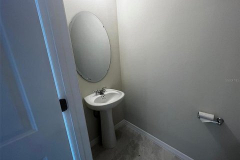 Touwnhouse à louer à Kissimmee, Floride: 3 chambres, 157.84 m2 № 1592835 - photo 9