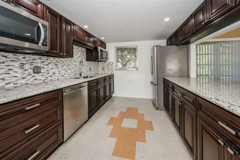 Condominio en venta en Dunedin, Florida, 1 dormitorio, 78.5 m2 № 1899868 - foto 30