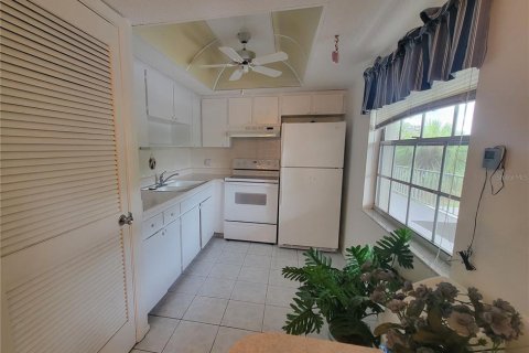 Condominio en venta en Dunedin, Florida, 1 dormitorio, 78.5 m2 № 1899868 - foto 5